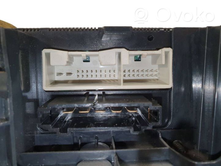 Volkswagen Cross Touran I Panel klimatyzacji 74730960