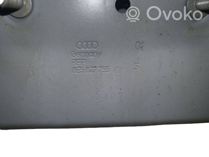Audi A4 S4 B7 8E 8H Takaluukun/tavaratilan kansi 8E5827755C