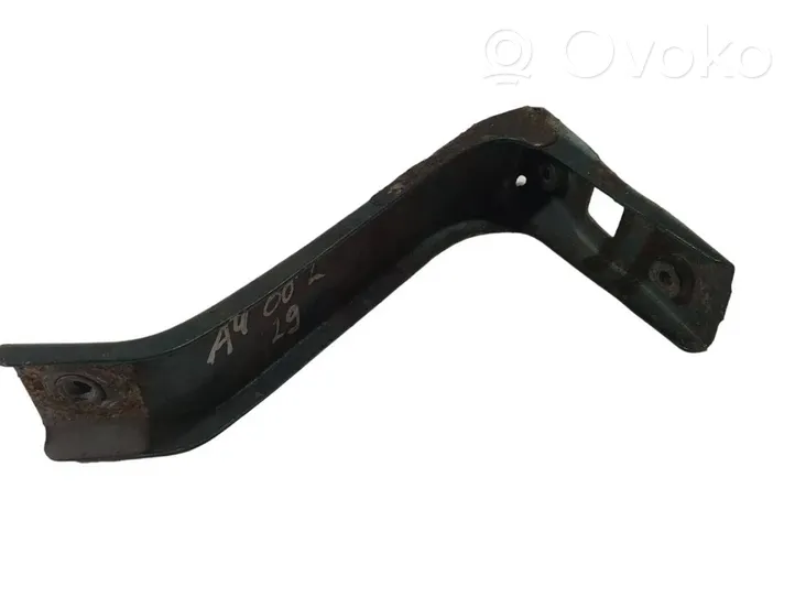 Audi A4 S4 B5 8D Supporto di montaggio del parafango 8D0821135D