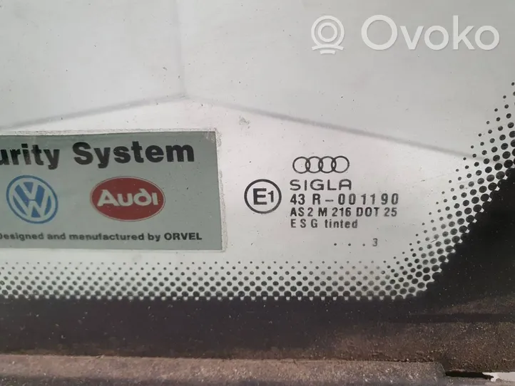 Audi 80 90 S2 B4 Szyba karoseryjna tylna 43R001190