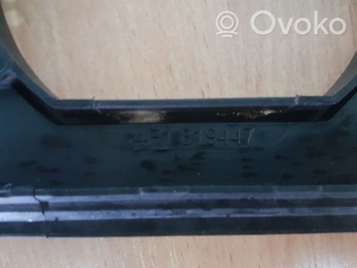 Audi A6 S6 C6 4F Rivestimento del tergicristallo 4F1819447