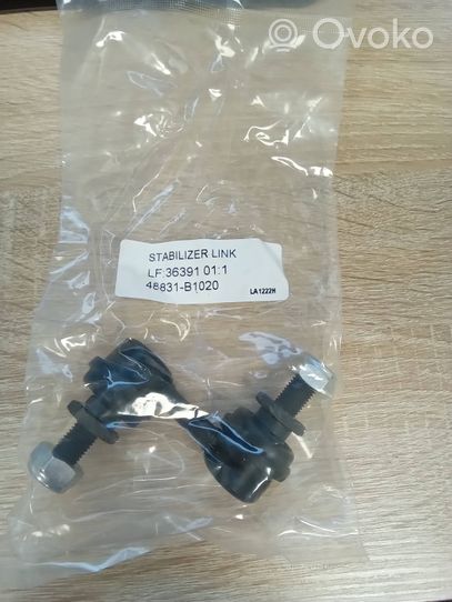 Subaru Justy Stabilisateur avant lien, barre anti-roulis 48831B1010