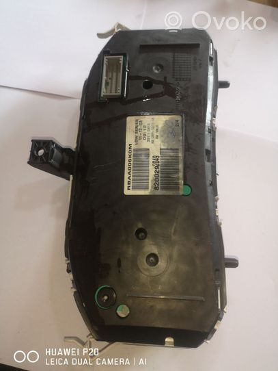 Renault Megane II Compteur de vitesse tableau de bord 8200292049