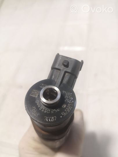 Citroen C3 Pluriel Injecteur de carburant 0445110252