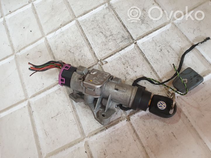 Volkswagen Polo III 6N 6N2 6NF Ignition lock 4B0905851