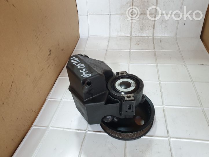 Volvo S40, V40 Pompe de direction assistée 9140244