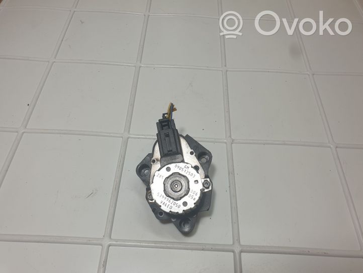 Opel Omega B2 Motorino attuatore aria 090512503