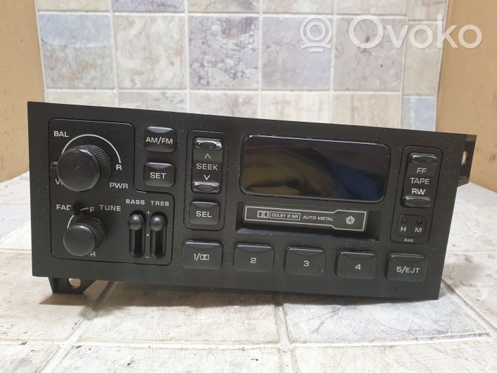 Dodge Caravan Radio/CD/DVD/GPS-pääyksikkö P56038933AB