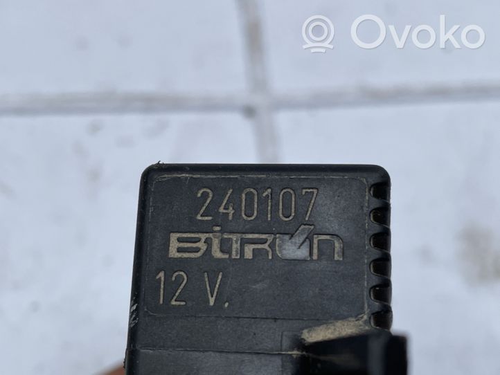 Citroen C2 Autres relais 240107