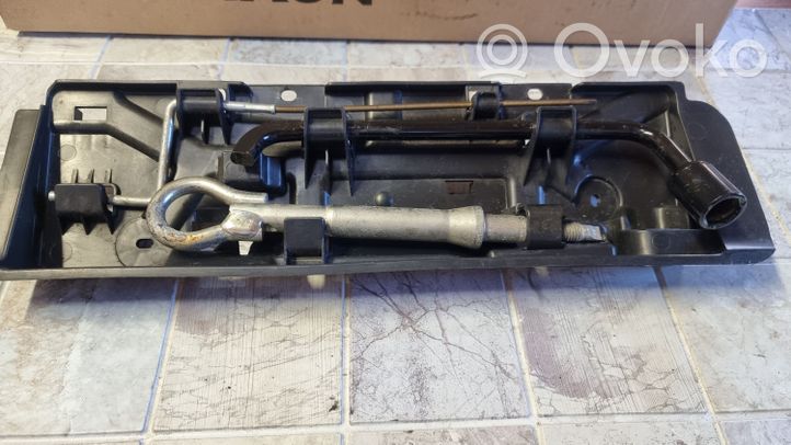 Peugeot 5008 Boîte à outils 9687718577