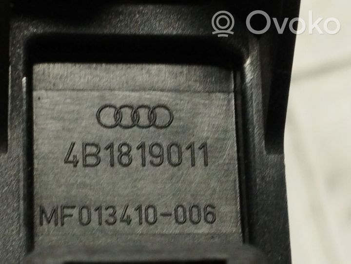 Audi A6 Allroad C5 Radiateur électrique de chauffage auxiliaire 4B1819011