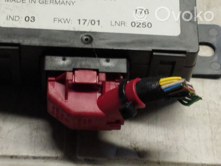 Audi A6 Allroad C5 Boîtier module alarme 4B0951173