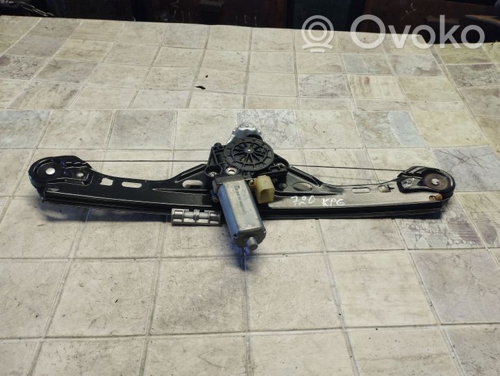 Mercedes-Benz C AMG W203 Rear door window regulator with motor 0130822008