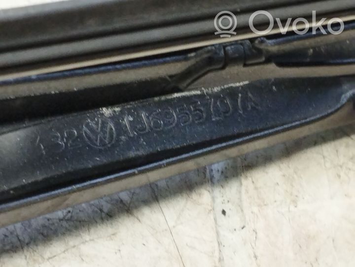 Volkswagen Golf IV Rear wiper blade 1J6955707A