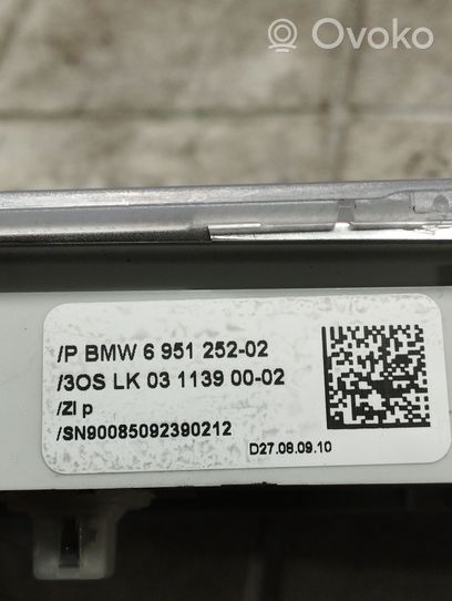 BMW 1 E81 E87 Lampka podsufitki tylna 695125202