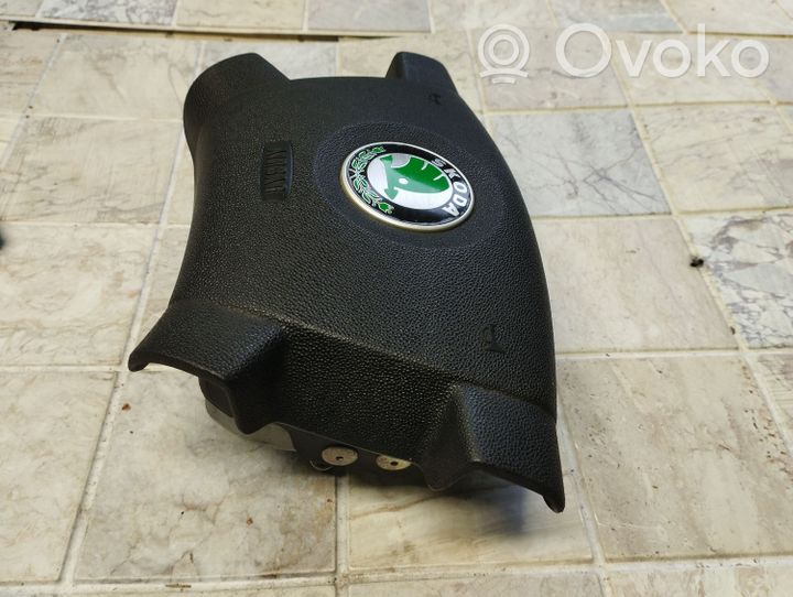 Skoda Fabia Mk1 (6Y) Airbag de volant 122421200