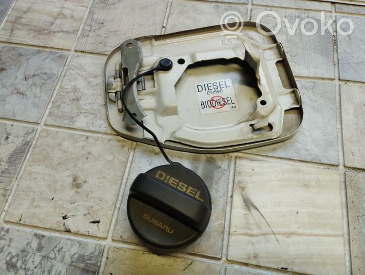 Subaru Outback Bouchon, volet de trappe de réservoir à carburant 