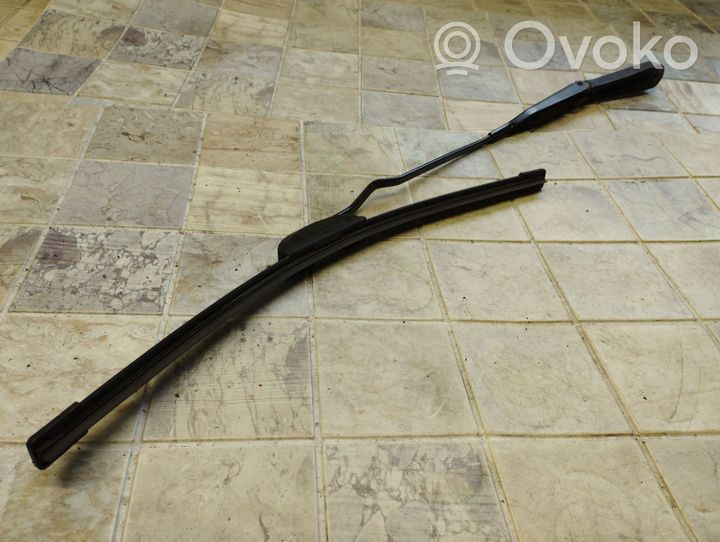 Opel Astra G Windshield/front glass wiper blade 90559553