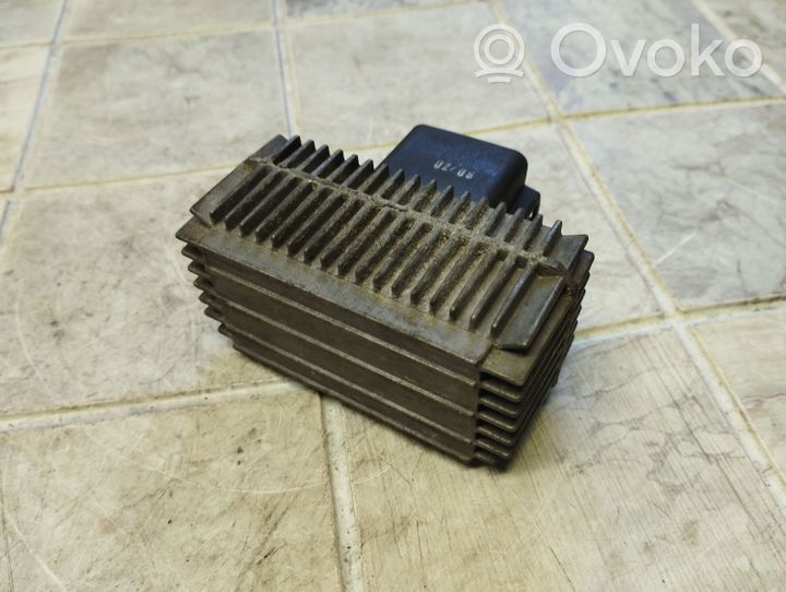 Opel Astra H Glow plug pre-heat relay 55354141