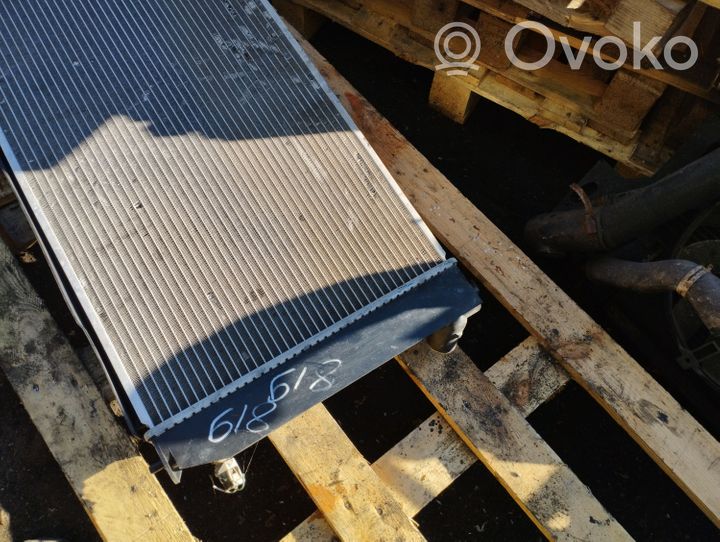 Toyota Corolla Verso E121 Radiateur de refroidissement 