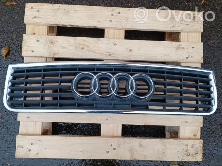 Audi A4 S4 B6 8E 8H Etusäleikkö 8E0853651F