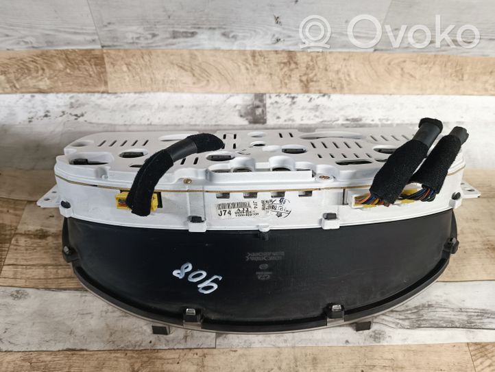 Hyundai Elantra Speedometer (instrument cluster) 940042D031