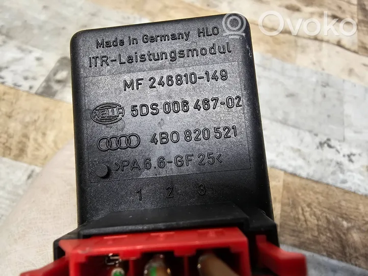 Audi A6 S6 C5 4B Rezystor / Opornik dmuchawy nawiewu 4B0820521