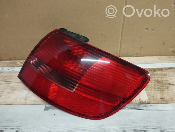 Audi A6 S6 C6 4F Luz trasera/de freno 