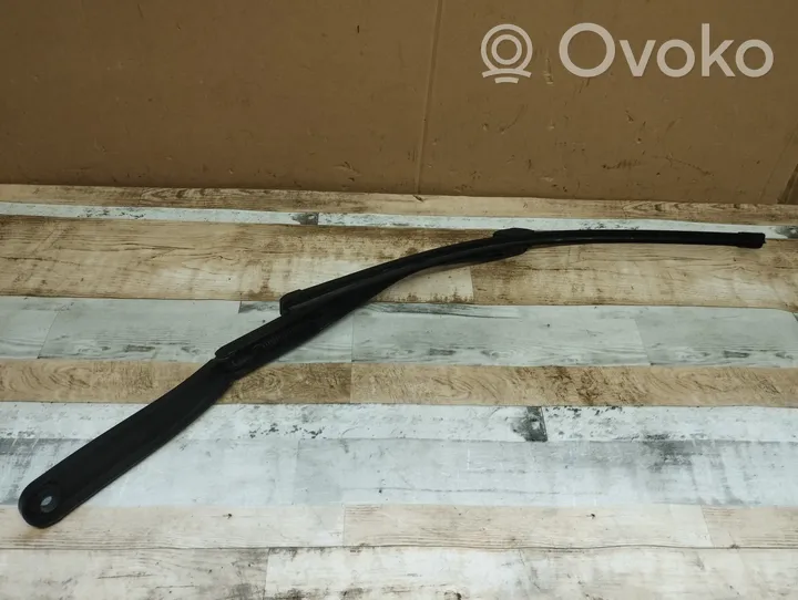 BMW 5 F10 F11 Front wiper blade arm 7182459