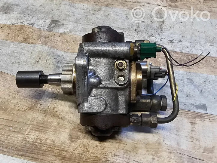 Nissan Almera Tino Fuel injection high pressure pump 16700AW401