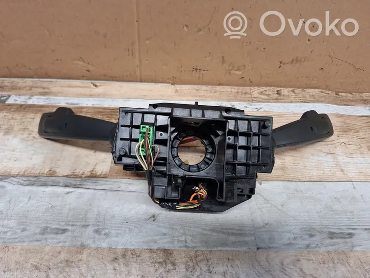 Volvo V50 Wiper turn signal indicator stalk/switch P31264575