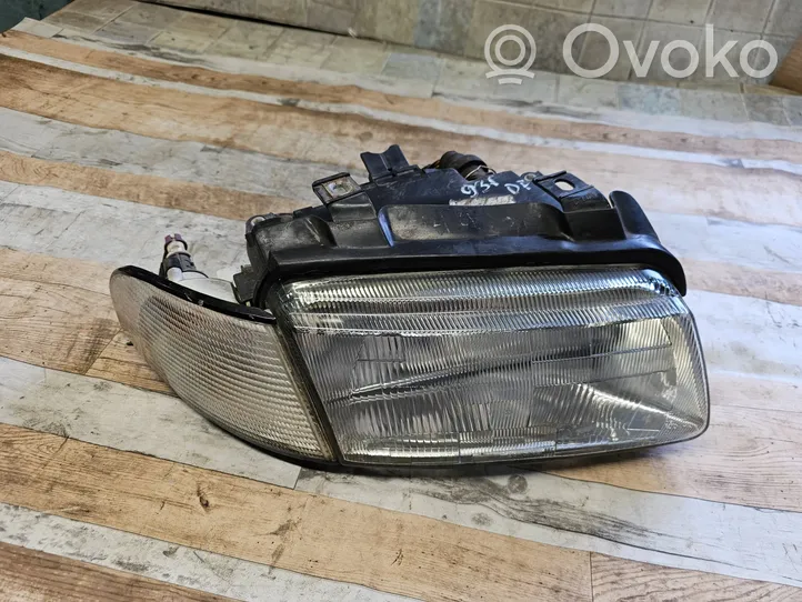 Audi A4 S4 B5 8D Headlight/headlamp 205109B