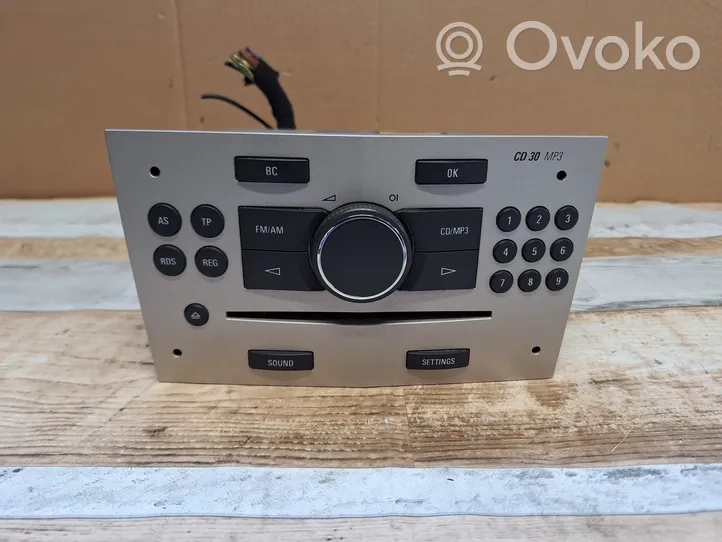 Opel Zafira B Radio/CD/DVD/GPS head unit 13255553