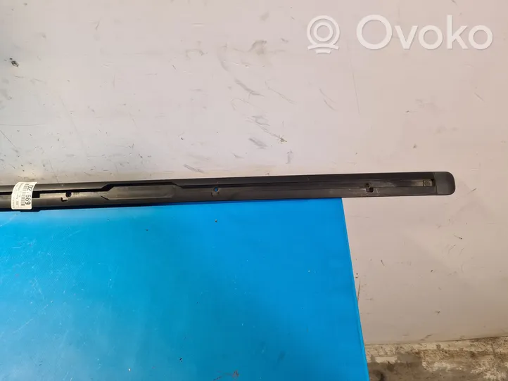 Volkswagen Touareg I Roof bar rail 7L6860183F