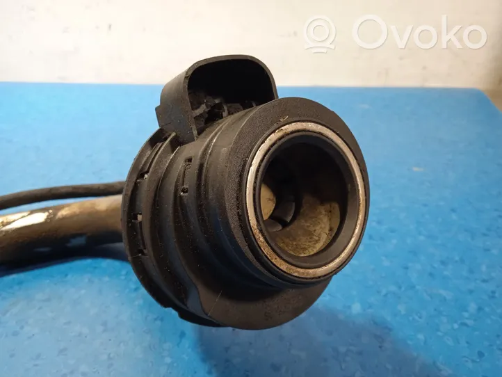 Ford Mondeo MK IV Fuel tank filler neck pipe 