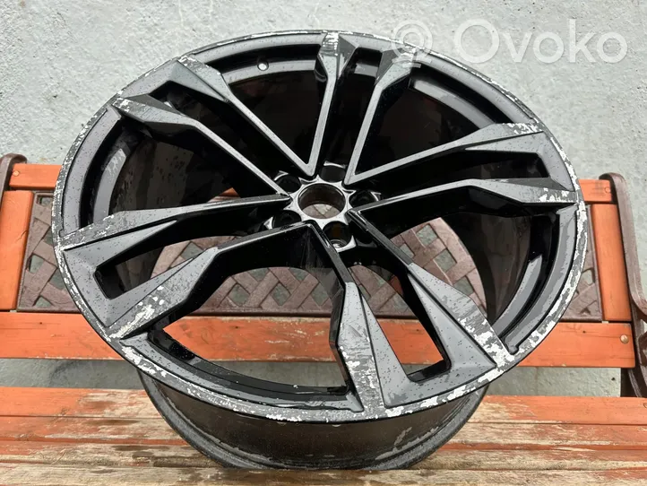 Audi Q8 Felgi aluminiowe R22 