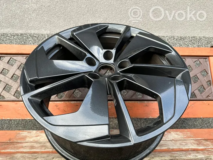 Skoda Octavia Mk4 Felgi aluminiowe R18 