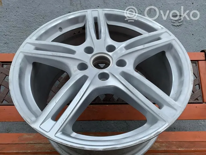 Porsche Panamera (971) R20 alloy rim 