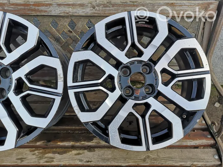 Renault Twingo III R17 alloy rim 