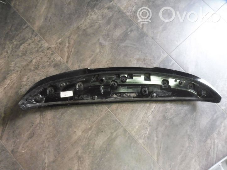 Hyundai i30 Becquet de coffre 87210A6000