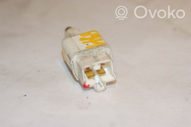 Mitsubishi Lancer Brake pedal sensor switch 3774075H10