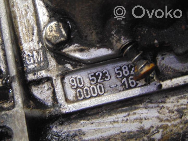 Opel Vectra B Manuaalinen 5-portainen vaihdelaatikko 90523582