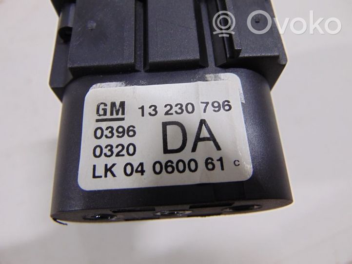 Opel Vectra C Light switch 13230796