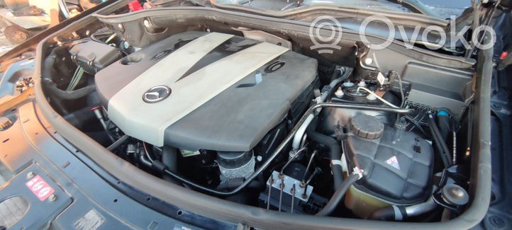 Mercedes-Benz ML W164 Silnik / Komplet 642820