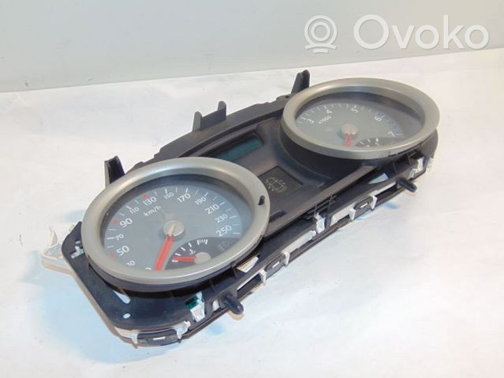 Renault Megane II Tachimetro (quadro strumenti) 8200074331