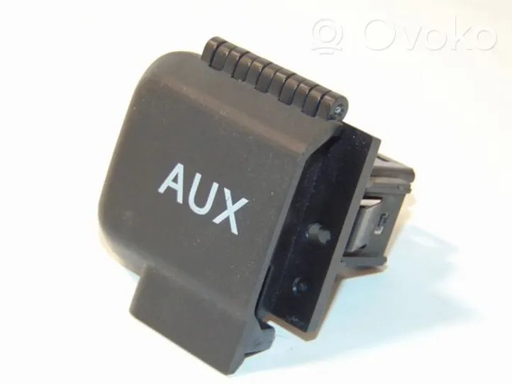 Honda Element Connettore plug in AUX 39114SCVA01ZA