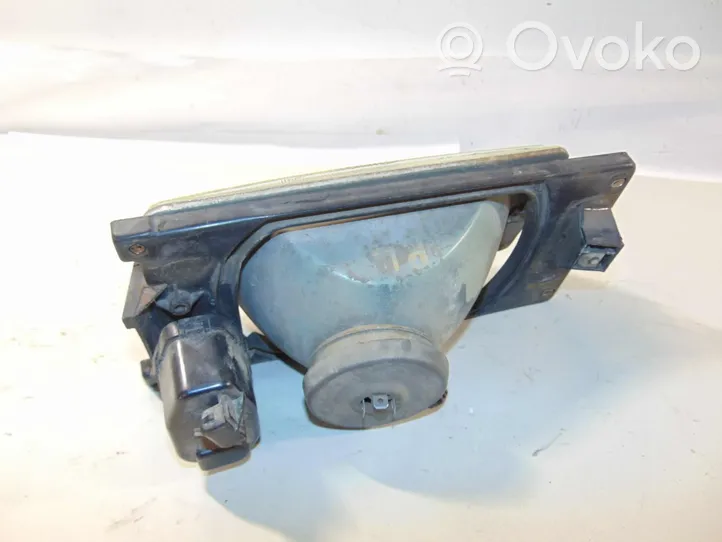 Volkswagen Polo II 86C 2F Phare frontale 867941017