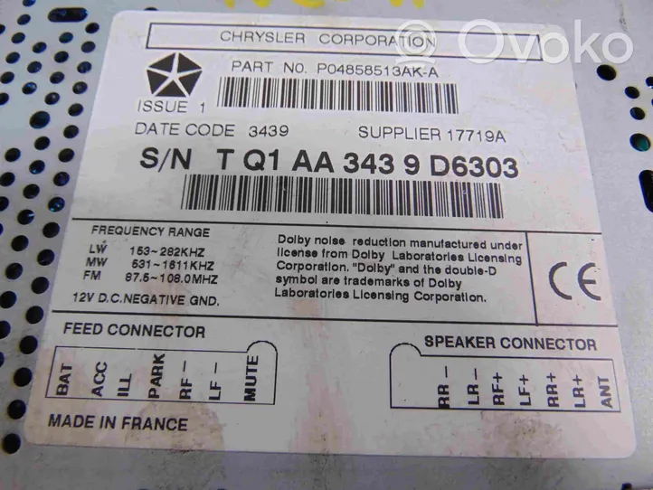 Chrysler Neon II Panel / Radioodtwarzacz CD/DVD/GPS 4858513AH