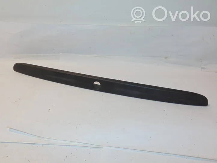 Ford Escort Rivestimento portellone 7330123