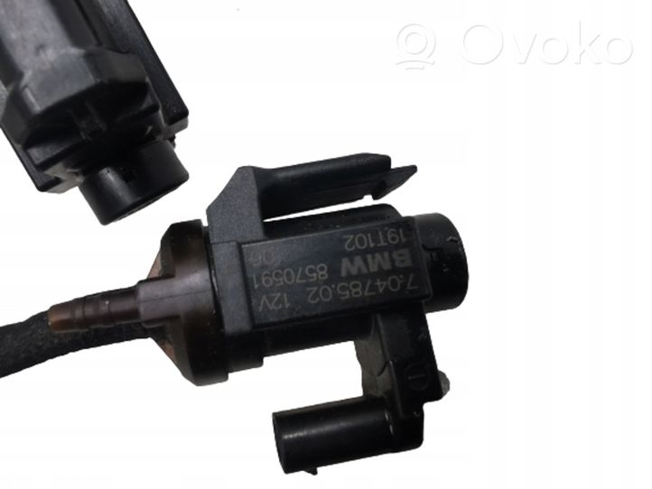 BMW 5 G30 G31 Solenoidinis vožtuvas 8570591